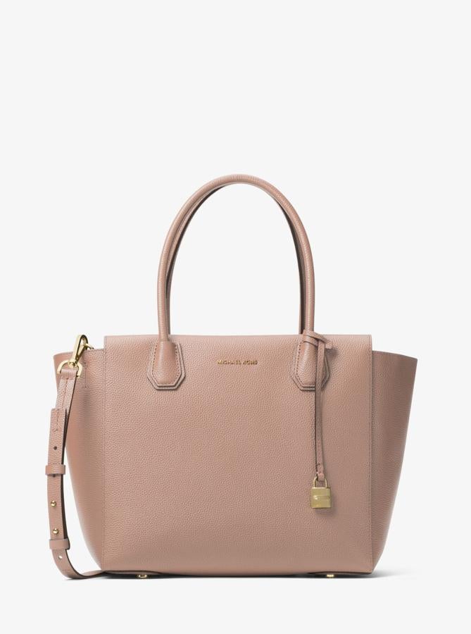 Michael Kors. Bolso satchel Mercer grande de piel reconstituida. (Precio: De 375 a 262 euros)
