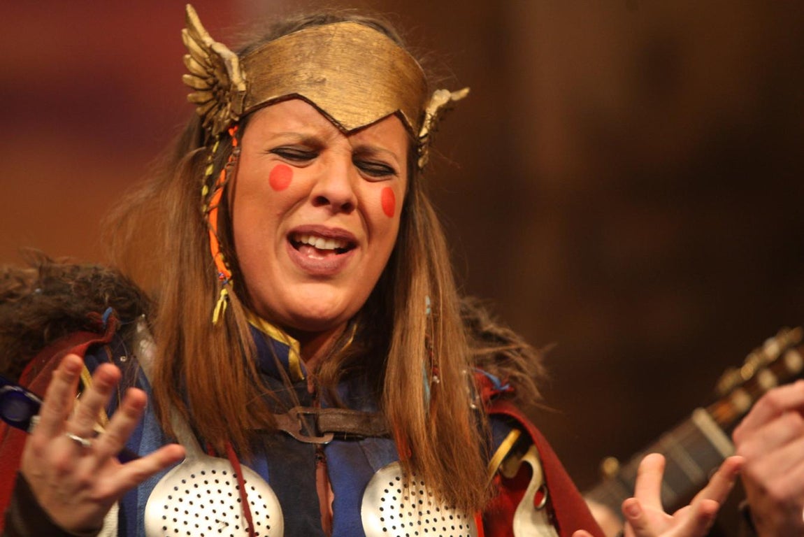 FOTOS: comparsa &#039;Las guerrilleras&#039; en el COAC 2018