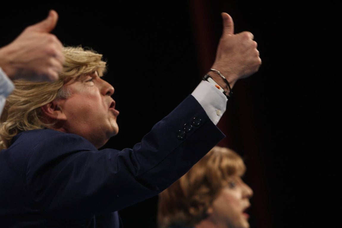 Actuación en cuartos de la chirigota Grupo de Guasa