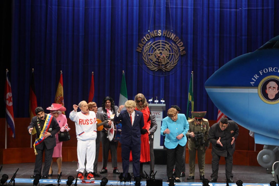 Actuación en cuartos de la chirigota Grupo de Guasa