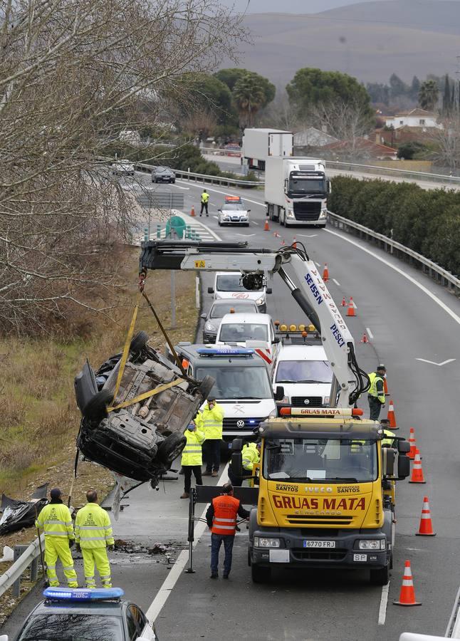 Las imágenes del accidente mortal en la A4 de Córdoba
