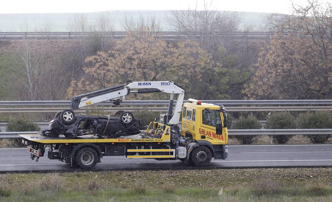 Las imágenes del accidente mortal en la A4 de Córdoba