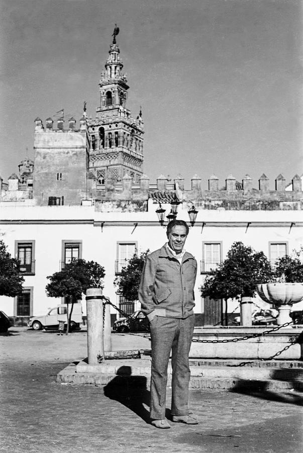 Morales Padrón poco antes de dar su «silenciado» pregón de Semana Santa. Año 1986