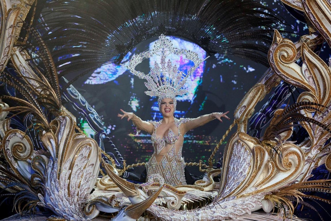 Las mejores imágenes de la gala de elección de la reina del Carnaval de Santa Cruz de Tenerife