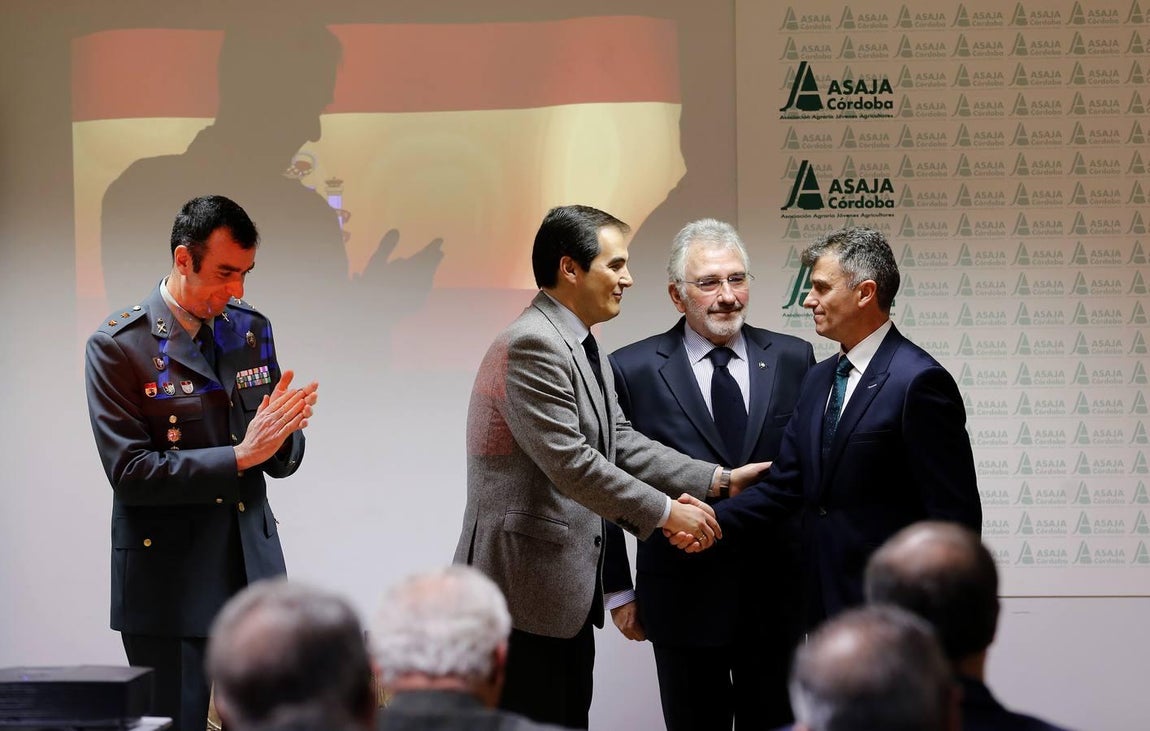 El homenaje de Asaja Córdoba a la Guardia Civil, en imágenes