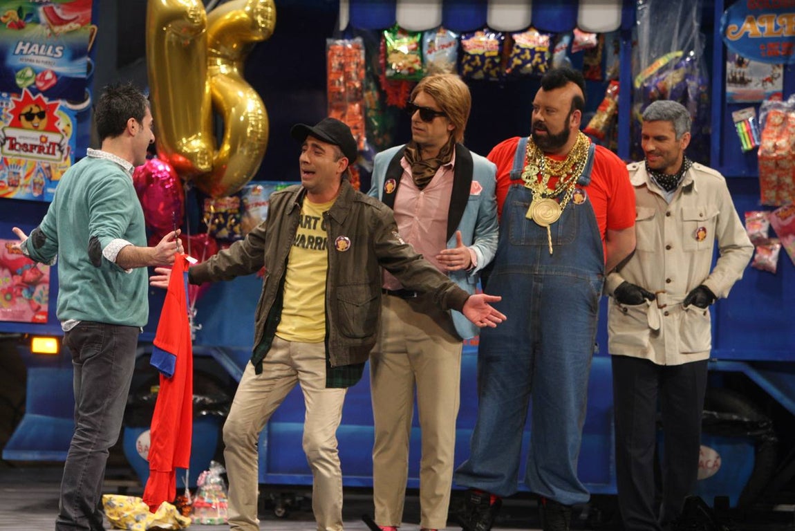 FOTO: Cuarteto El equipo A minúscula (comando Caleti) en la Final del Falla. Carnaval de Cádiz 2018