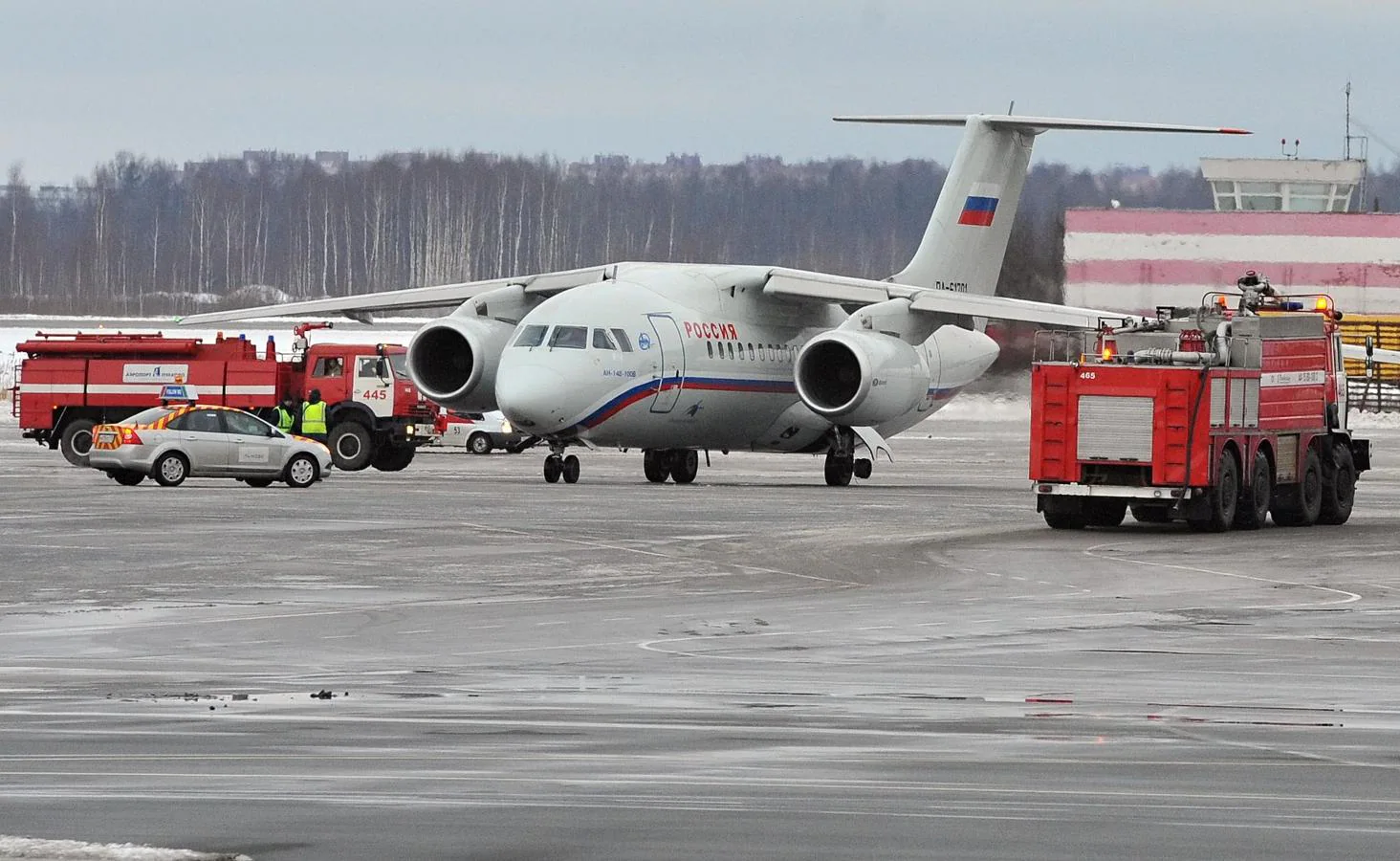 Accidente de avión en Rusia: las primeras imágenes del impacto del Antonov