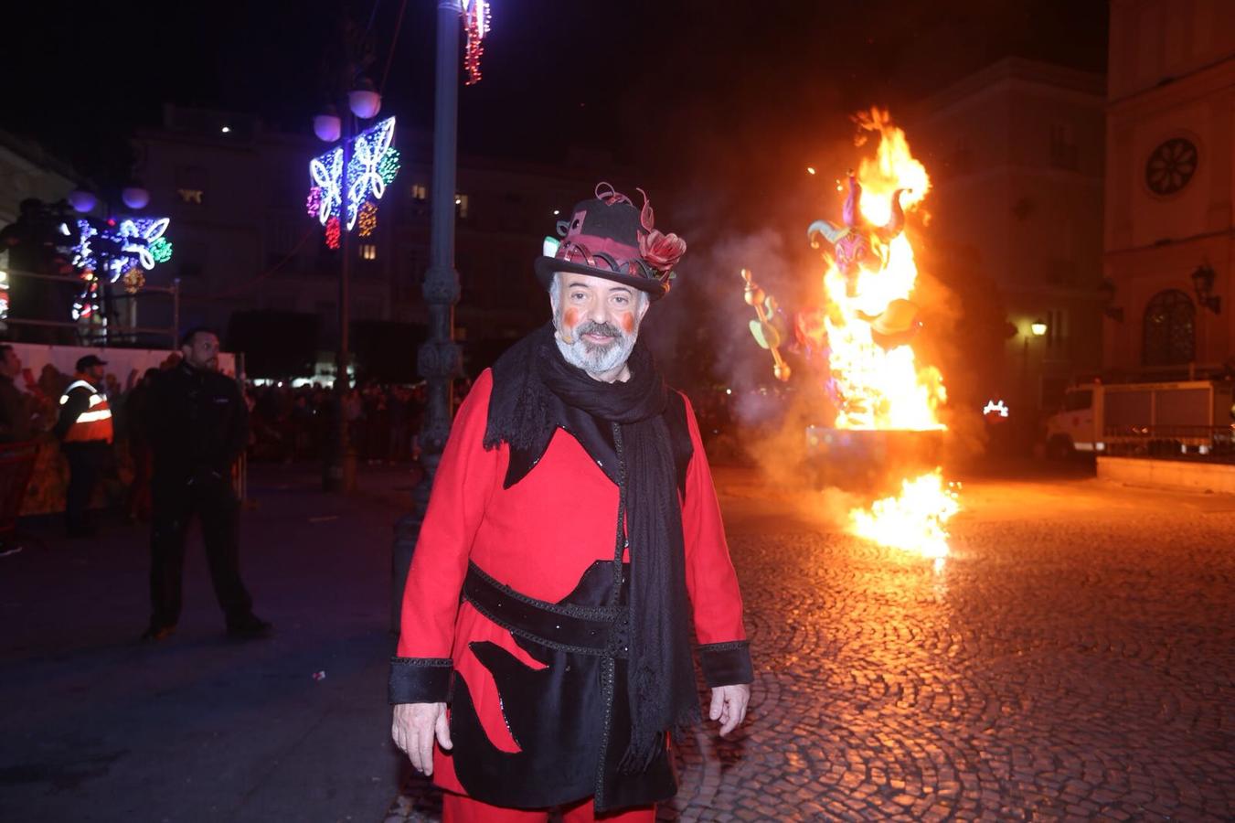FOTOS: El Dios Momo arde en San Antonio