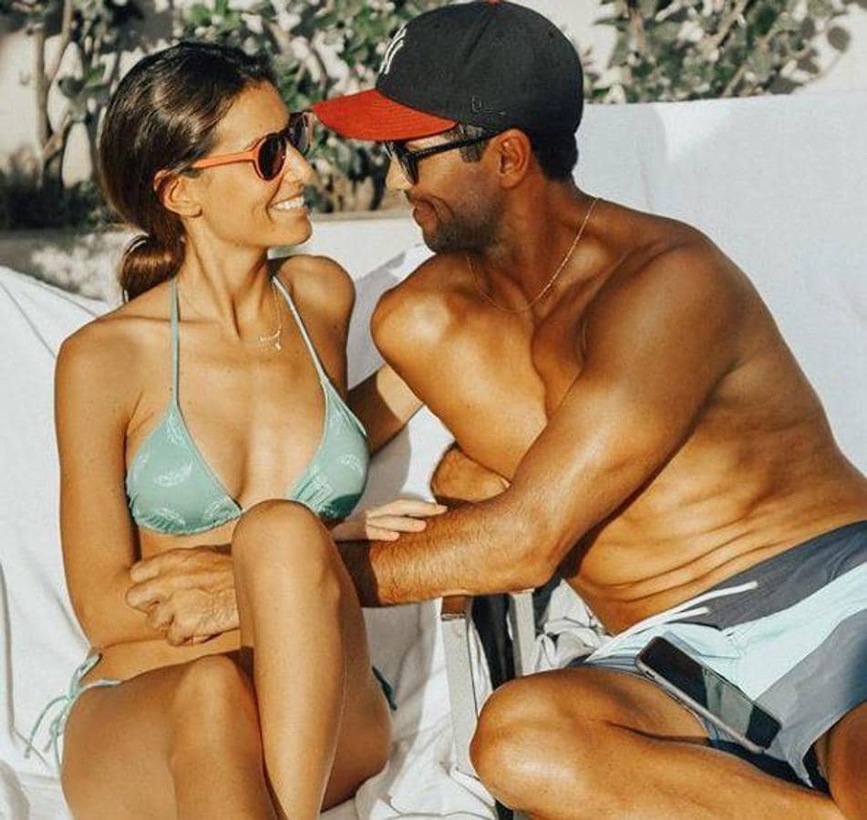Ana Boyer y Fernando Verdasco. El tenista ha publicado esta imagen en su Instagram junto a su esposa, deseando «muchos años más juntos»