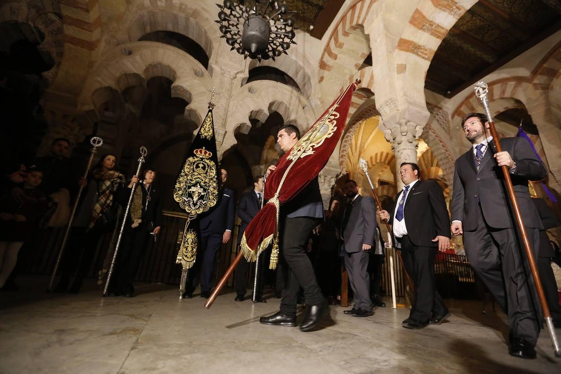 Las mejores imágenes del Vía Crucis de las Cofradías