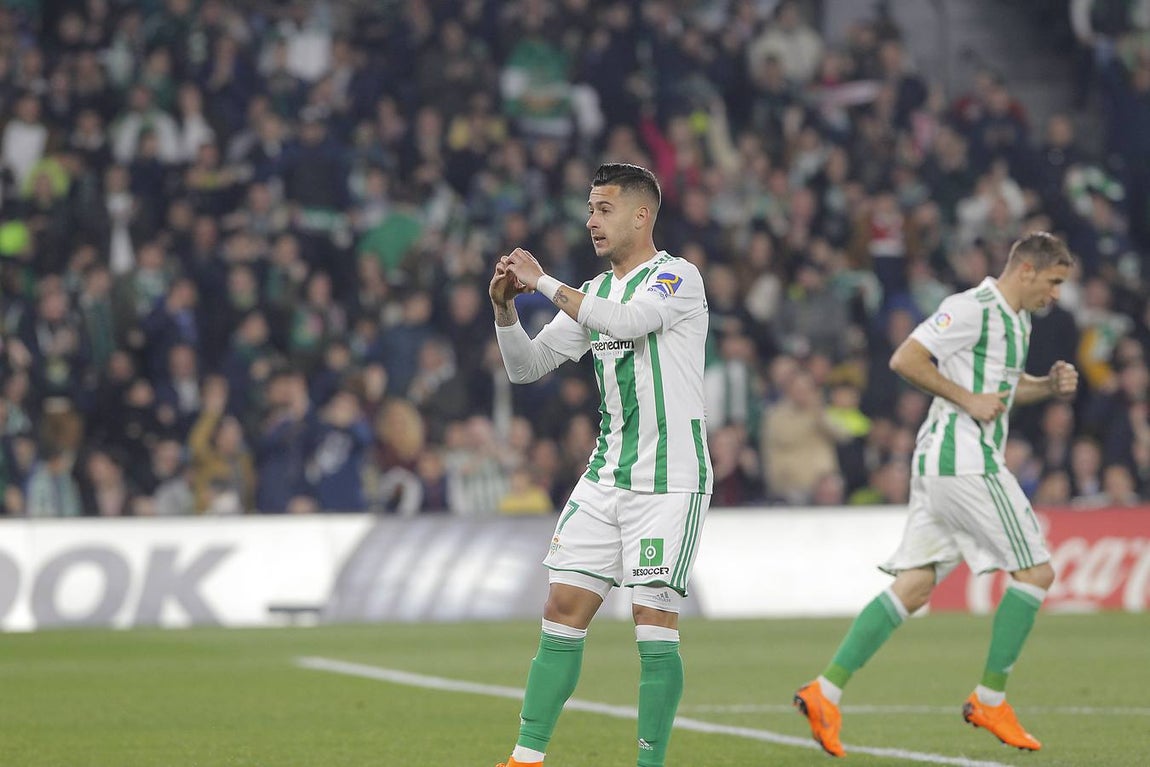 Las imágenes más trepidantes del Real Betis-Real Madrid (3-5)