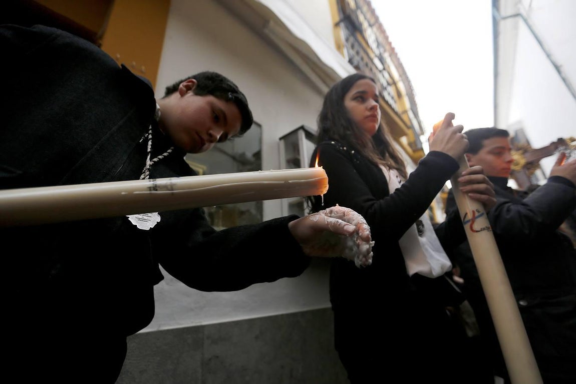 Las mejores imágenes del Vía Crucis de las Cofradías