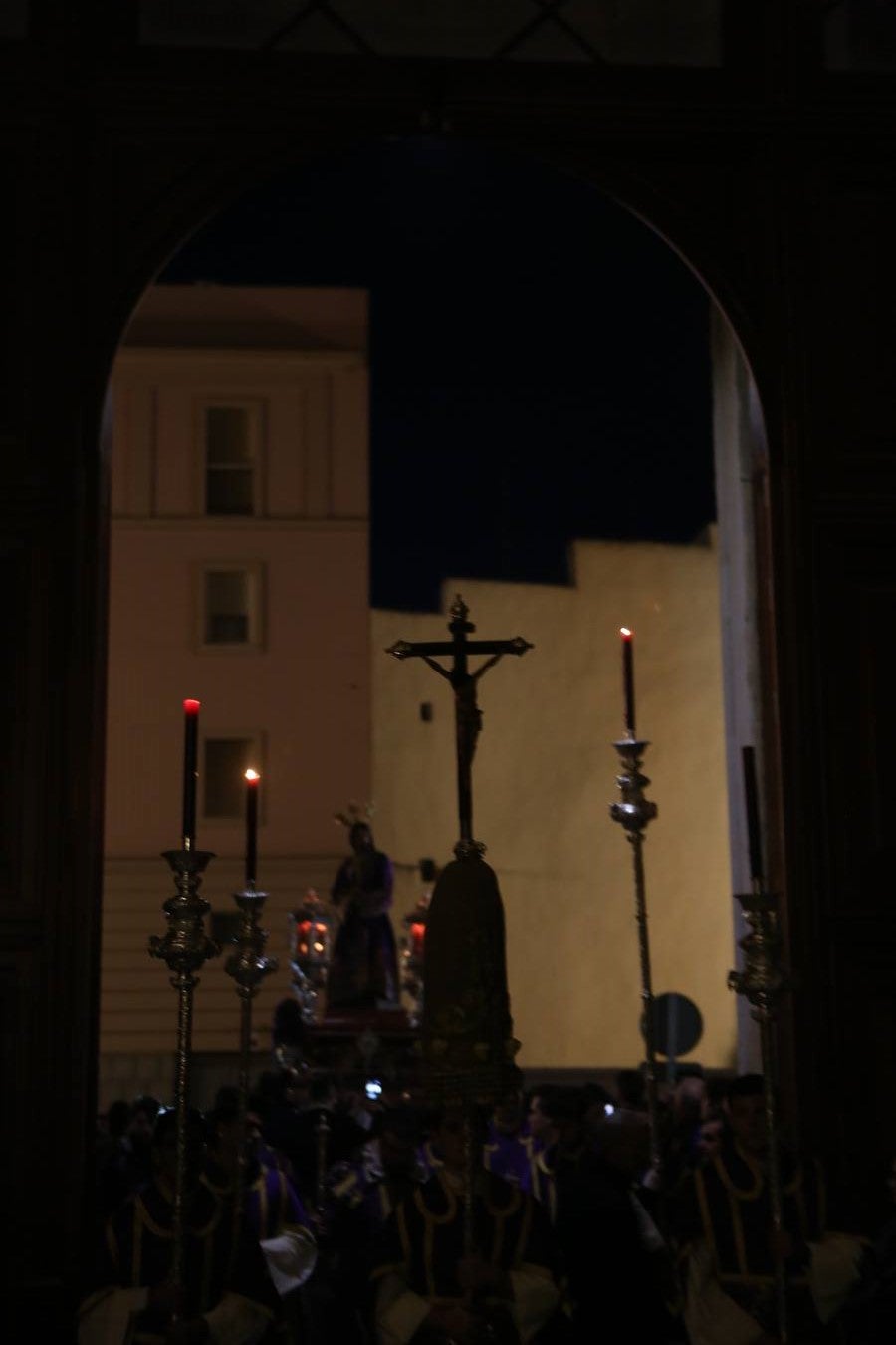 FOTOS: Vía Crucis Oficial de Hermandades de Cádiz 2018