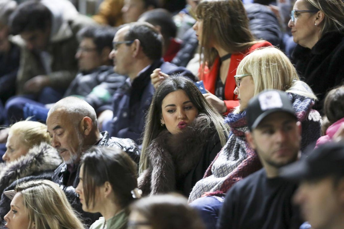 FOTOS: Búscate en las gradas de Carranza