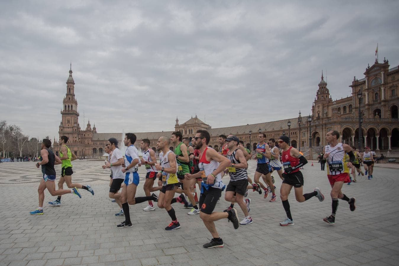 ¿Has corrido el Maratón de Sevilla? ¡Búscate aquí!
