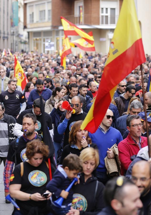 La manifestación de Córdoba por la equiparación salarial de policías y guardias civiles, en imágenes