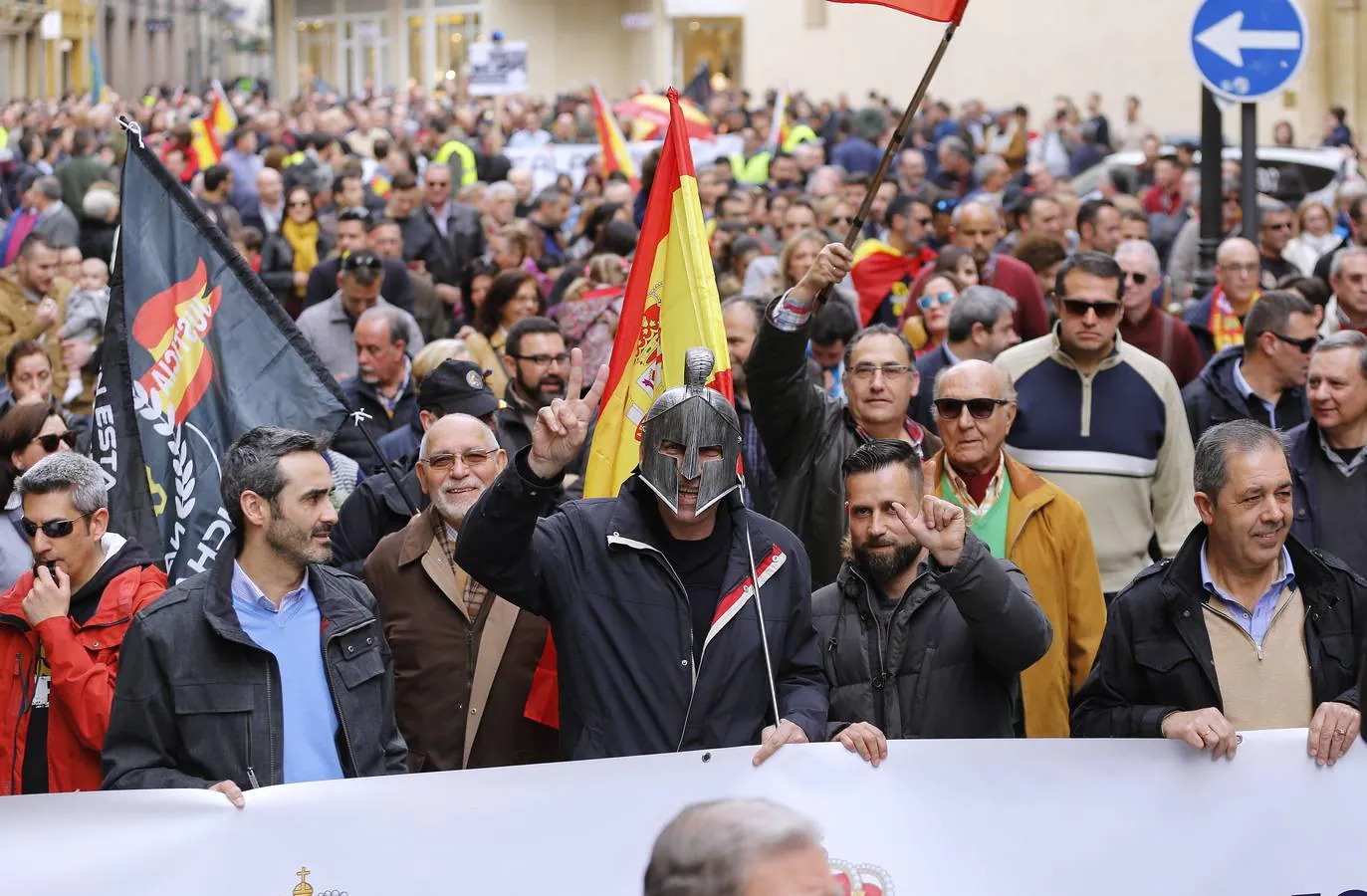 La manifestación de Córdoba por la equiparación salarial de policías y guardias civiles, en imágenes
