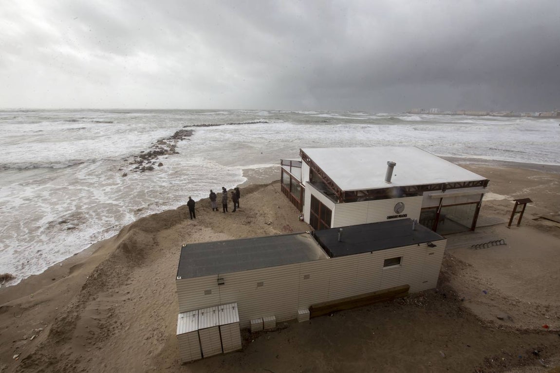 FOTOS: &#039;Emma&#039; castiga a Cádiz con una fuerza desconocida