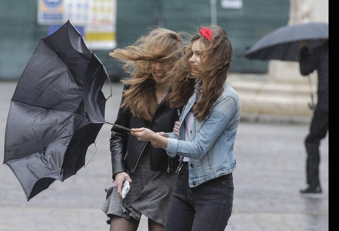 Las impresionantes imágenes que deja el temporal