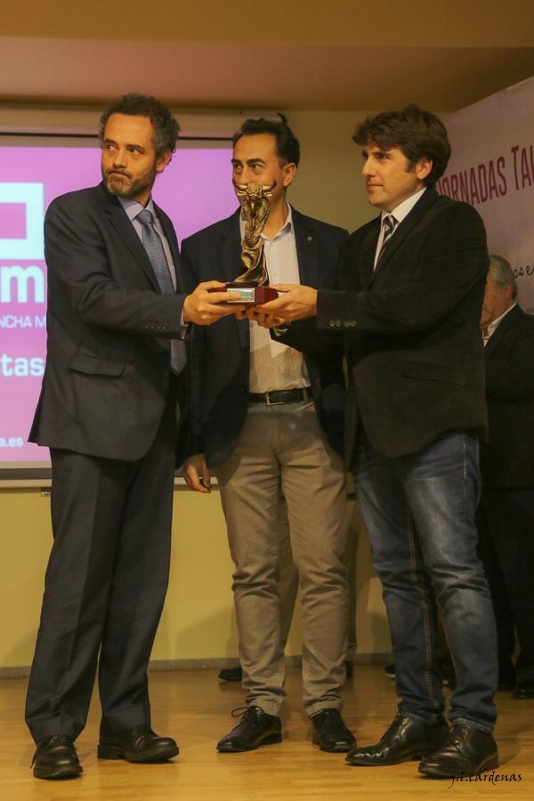 Mención especial CMMedia. 