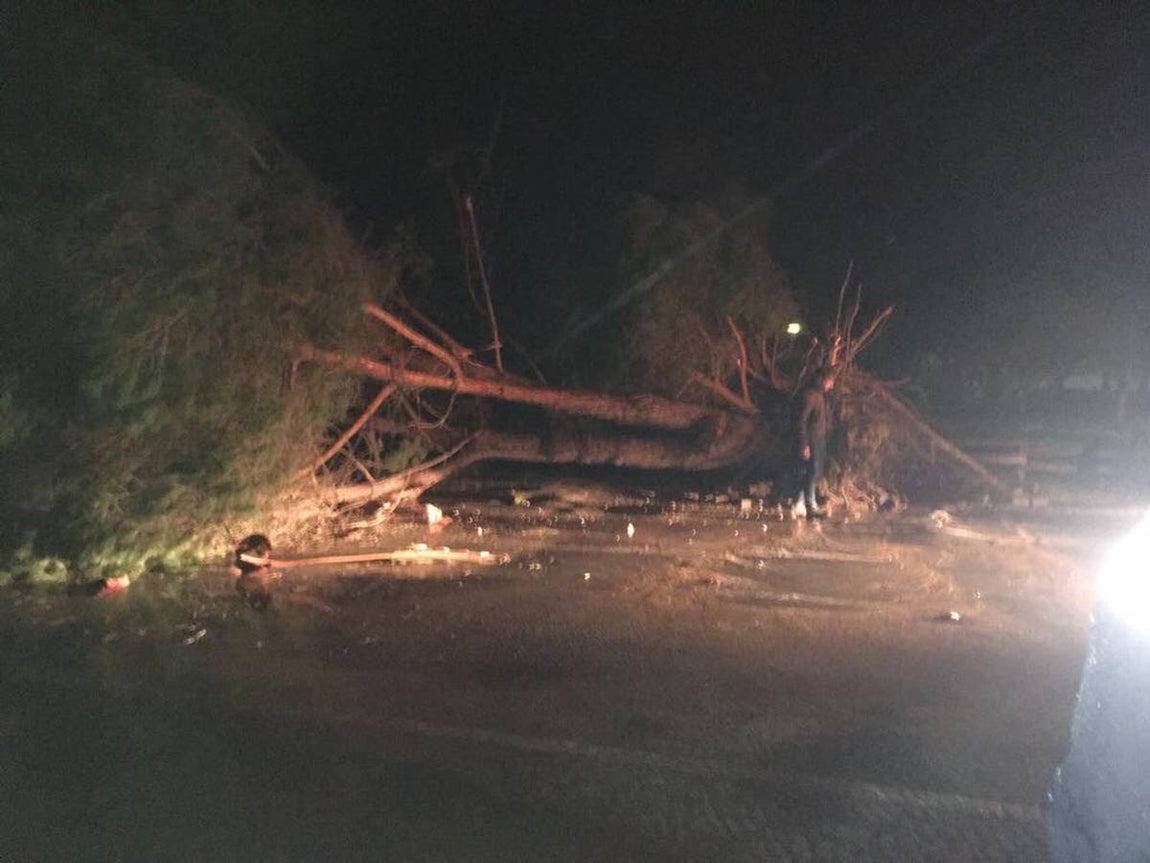Un tornado arrasa Puerto Sherry
