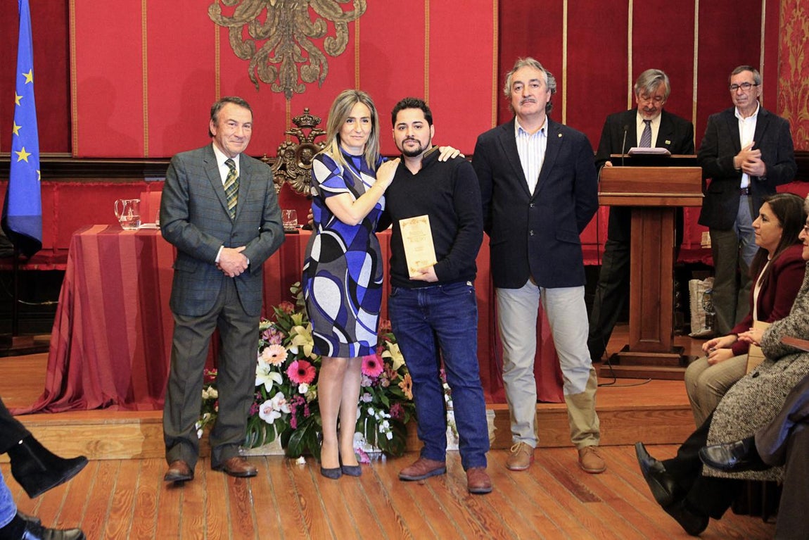 Acto de entrega de los premios de la XVIII edición del Certamen de Patios del Corpus