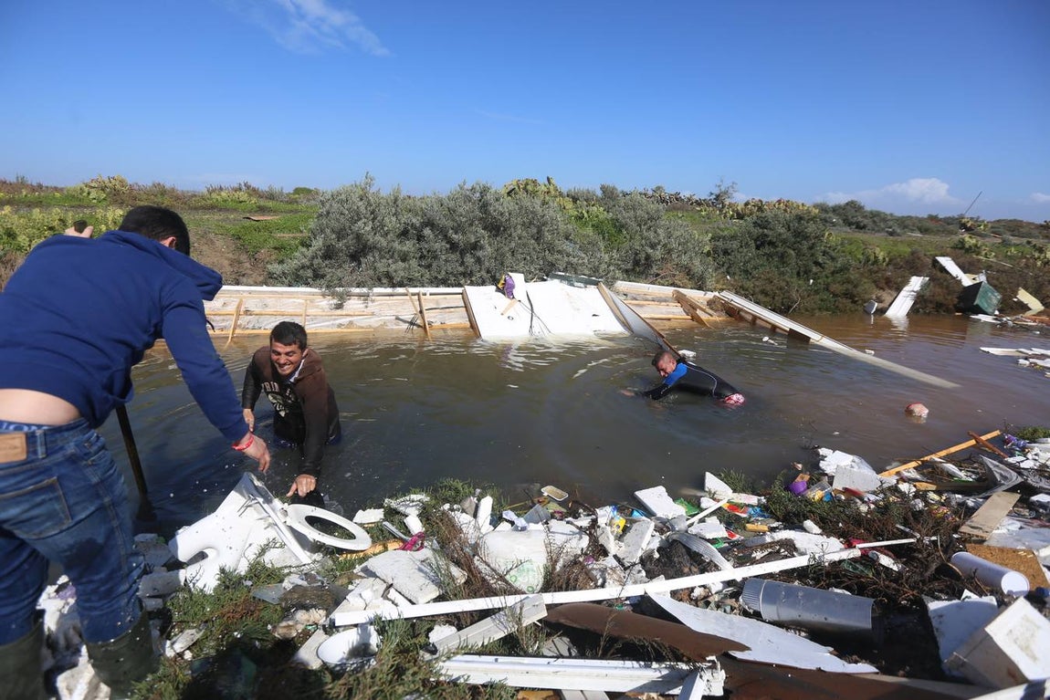 FOTOS: El tornado da la puntilla a un Cádiz maltrecho tras &#039;Emma&#039;