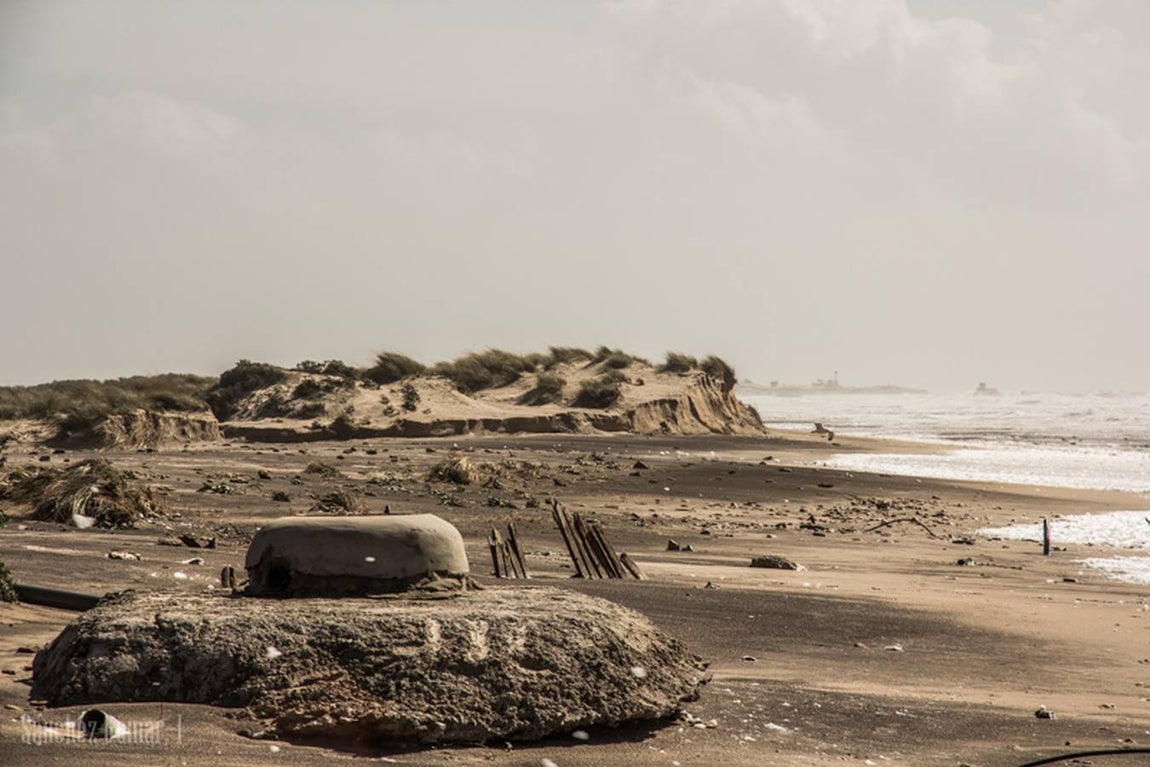 La playa de Camposoto en San Fernando tras el temporal