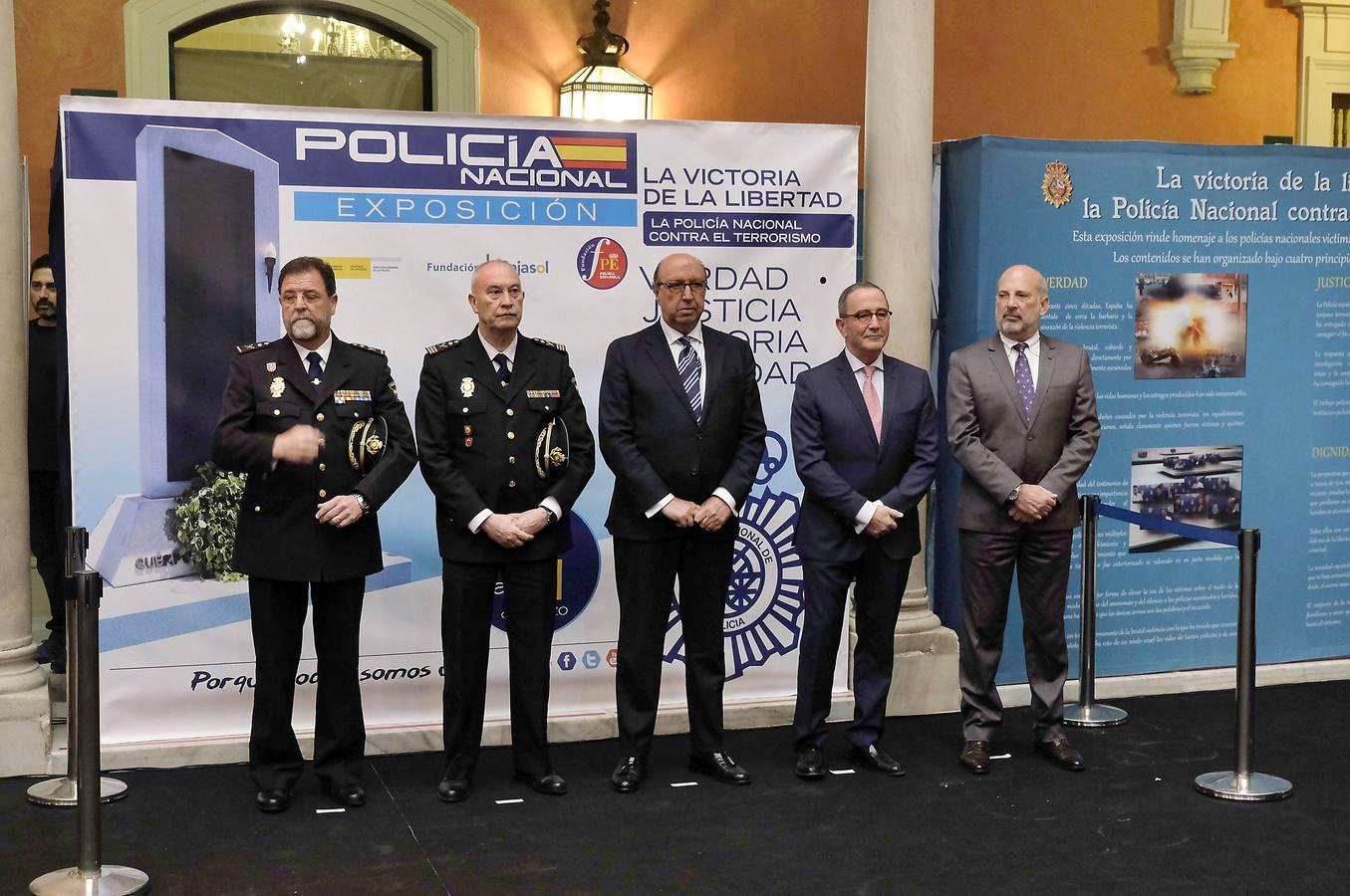 Llega a Sevilla la exposición que rinde homenaje a los 188 policías nacionales asesinados por terroristas