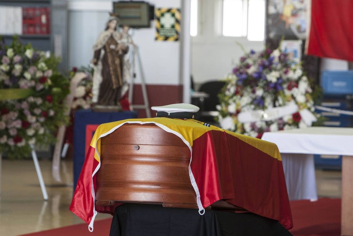 Honras fúnebres por el capitán de fragata Javier Montojo