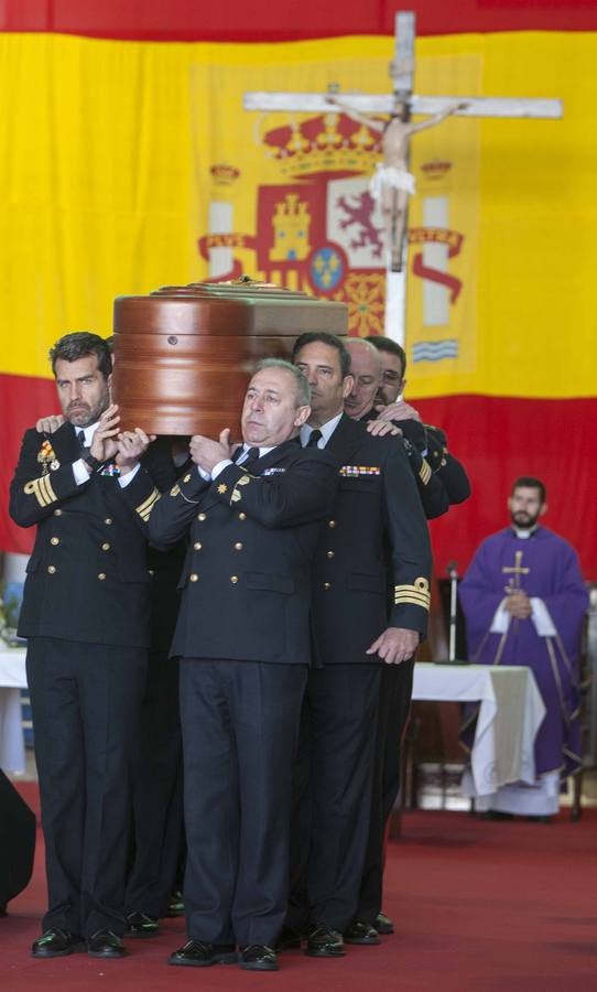 Honras fúnebres por el capitán de fragata Javier Montojo