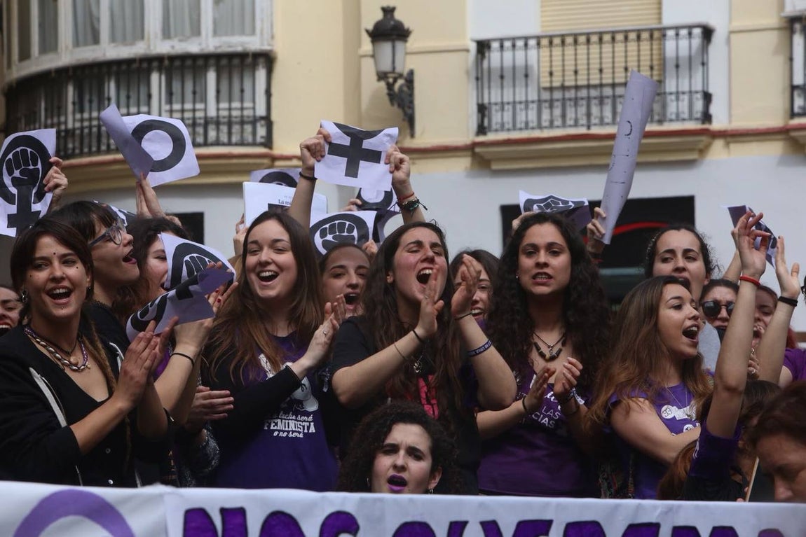 FOTOS: Así fueron las concentraciones del Día de la Mujer en Cádiz