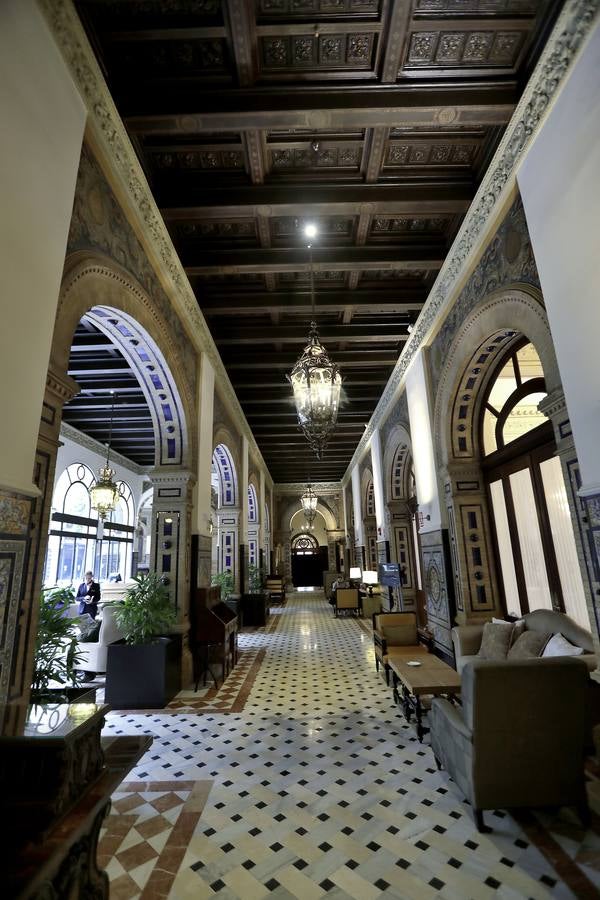 El Hotel Alfonso XIII, visto al detalle