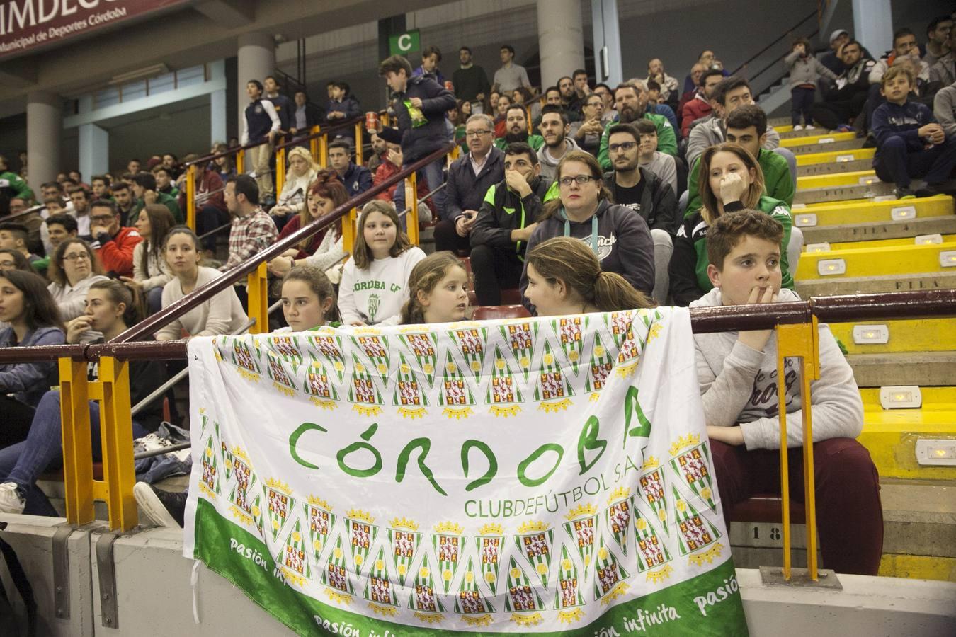 El ambiente del partido de Itea Córdoba CF en Vistalegre, en imágenes