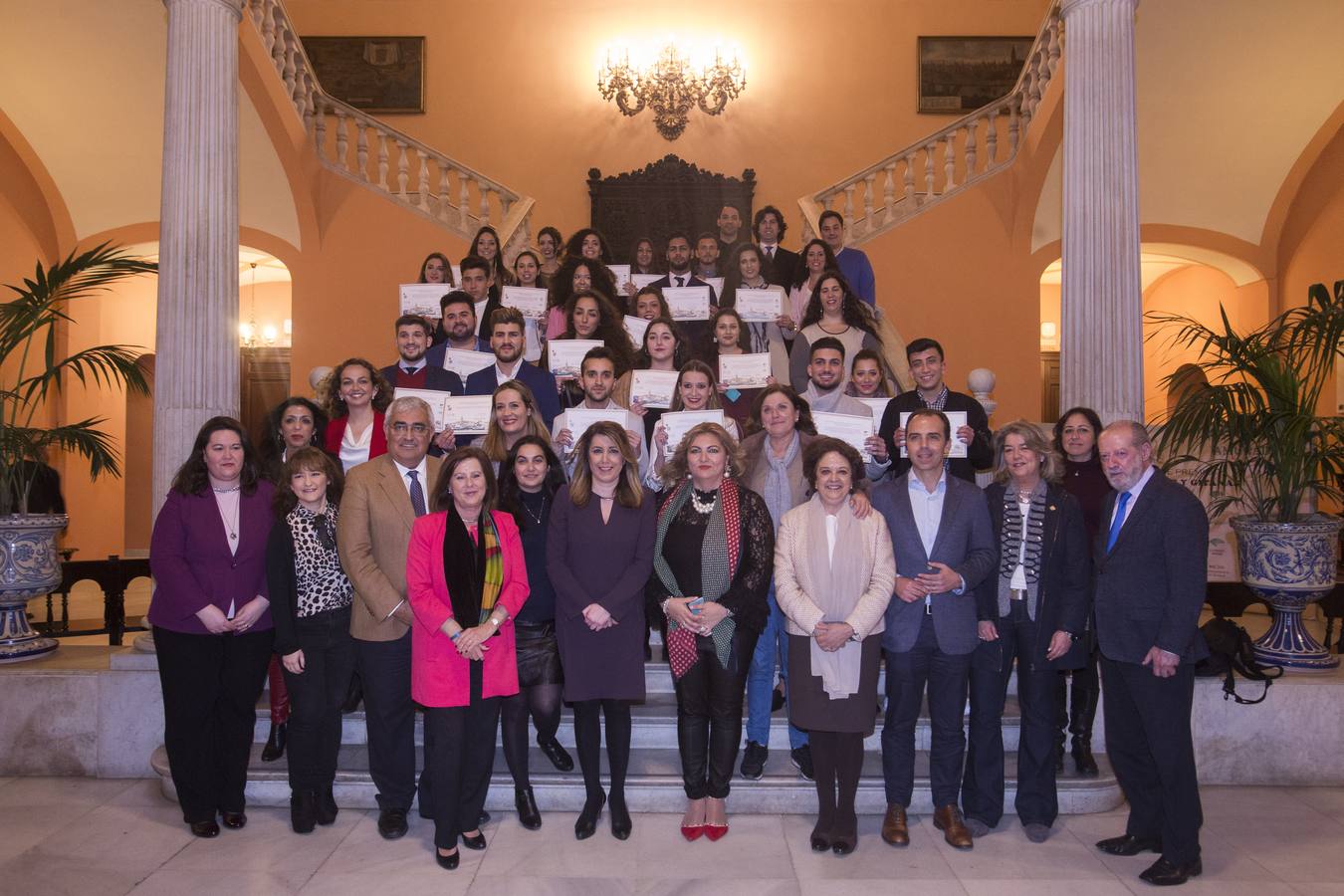 Referentes del pueblo gitano son reconocidos en el Ayuntamiento de Sevilla