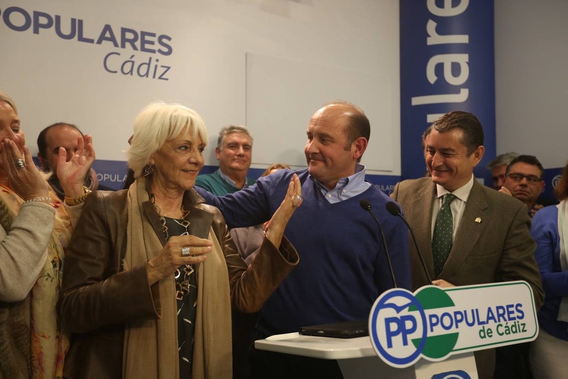 FOTOS: Juan José Ortiz, candidato del PP a la Alcaldía de Cádiz