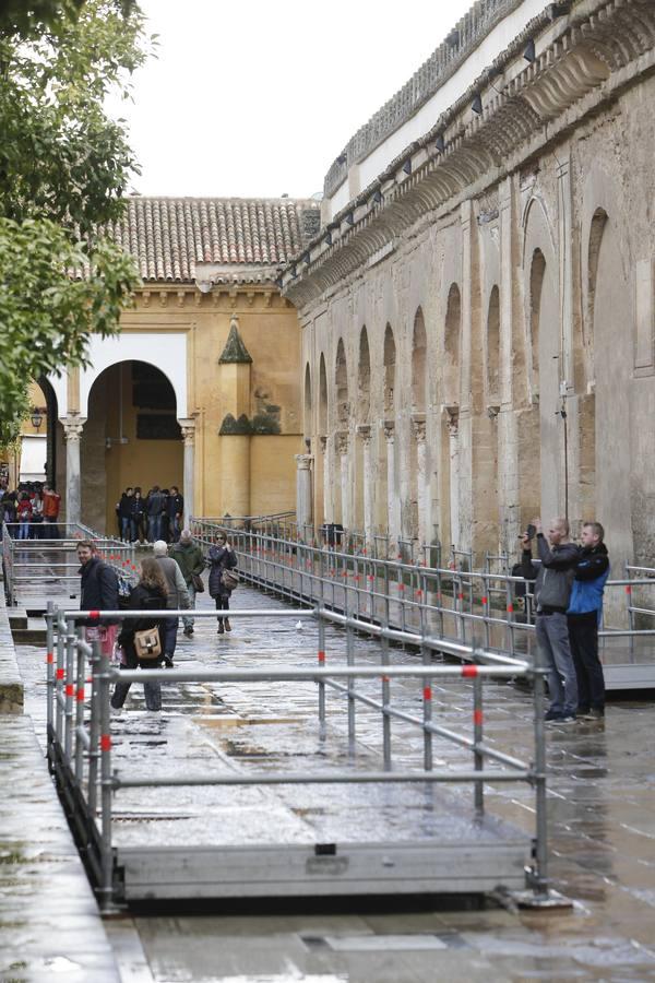 La preparación de la Semana Santa de Córdoba, en imágenes