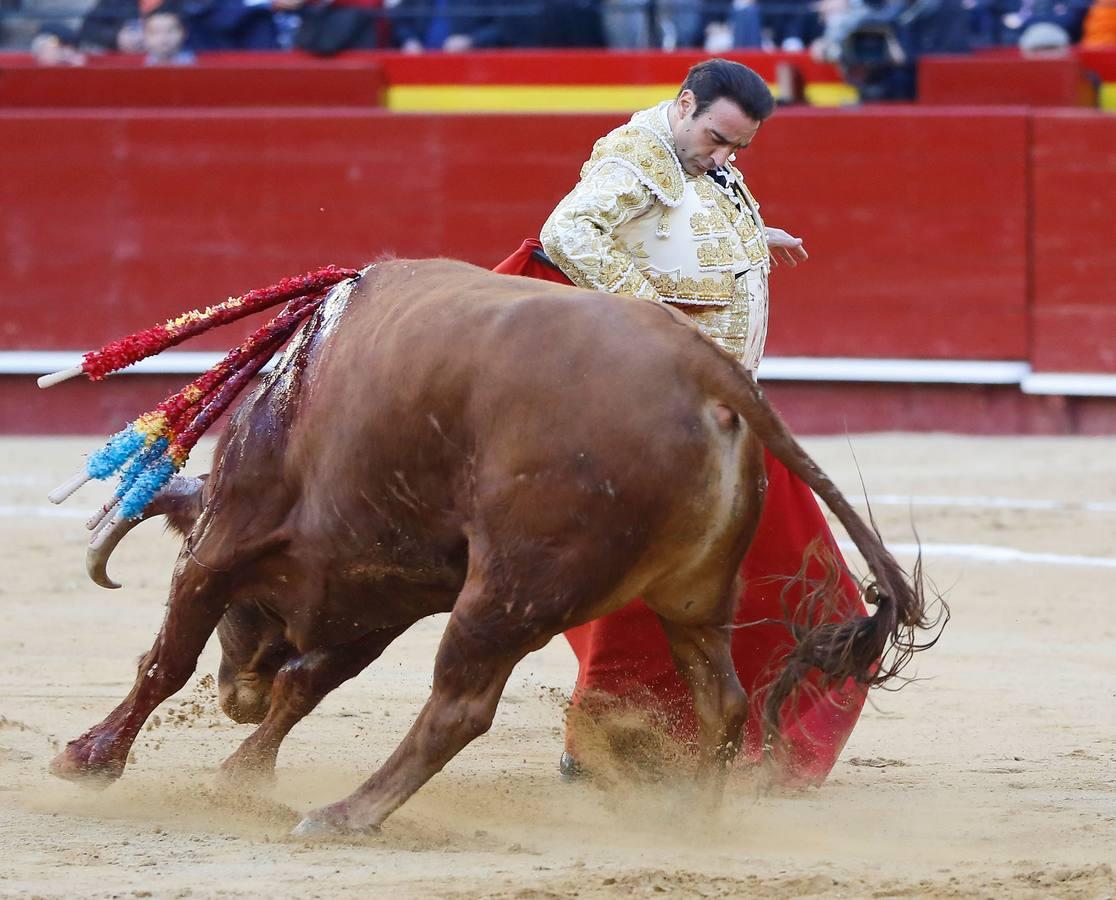 La faena de la puerta grande 39 de Ponce en Valencia, en imágenes