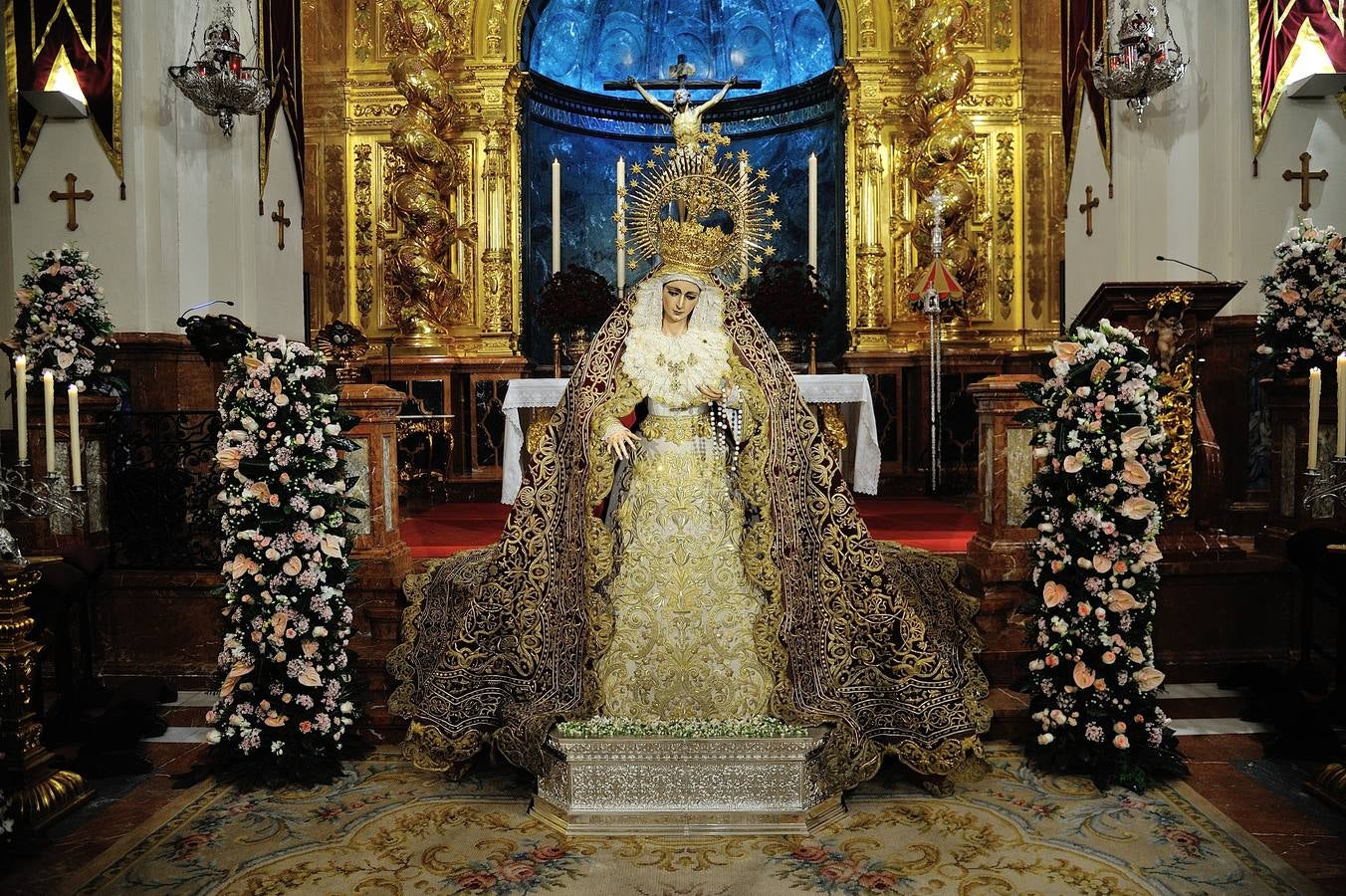 Galería del besamanos de la Virgen del Patrocinio