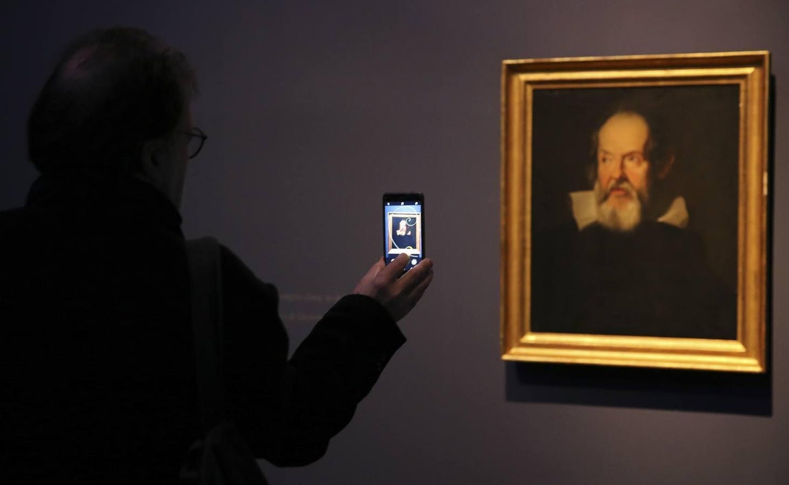 En imágenes, una vuelta a la ciencia en 200 objetos