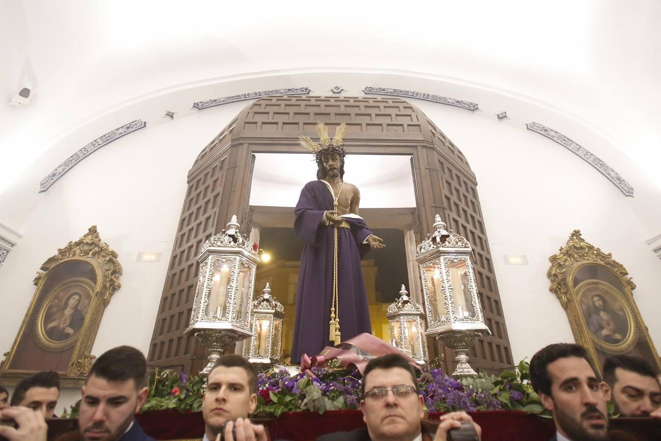 El Vía Crucis del Señor de la Humildad y Paciencia de Córdoba, en imágenes