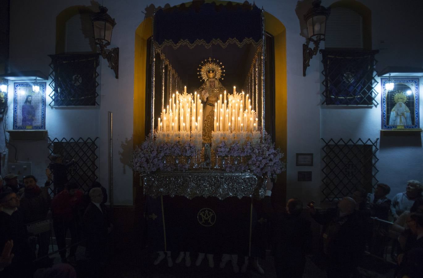 En fotos, salida de la hermandad de Bellavista de la Parroquia del Dulce Nombre de María en la Semana Santa de Sevilla 2018