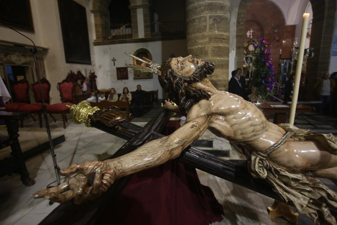 Fotos: Vía Crucis del Perdón el Viernes de Pasión