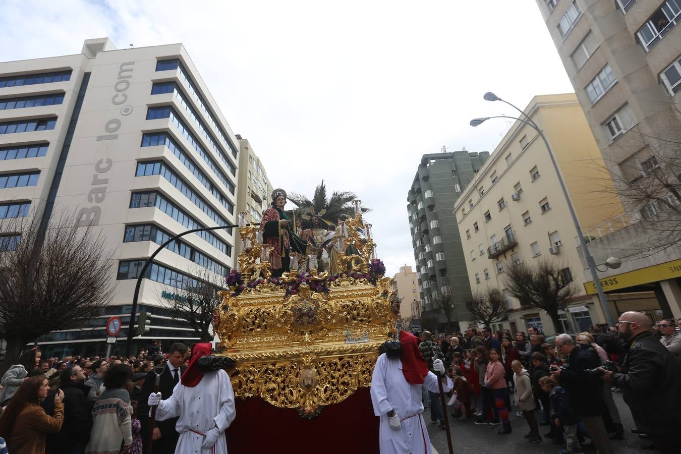 FOTOS: La Paz procesiona por la calles de Cádiz. Semana Santa 2018