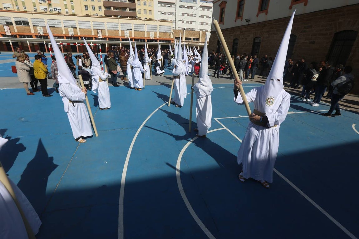 FOTOS: El Despojado bendice los rincones de Cádiz. Semana Santa 2018