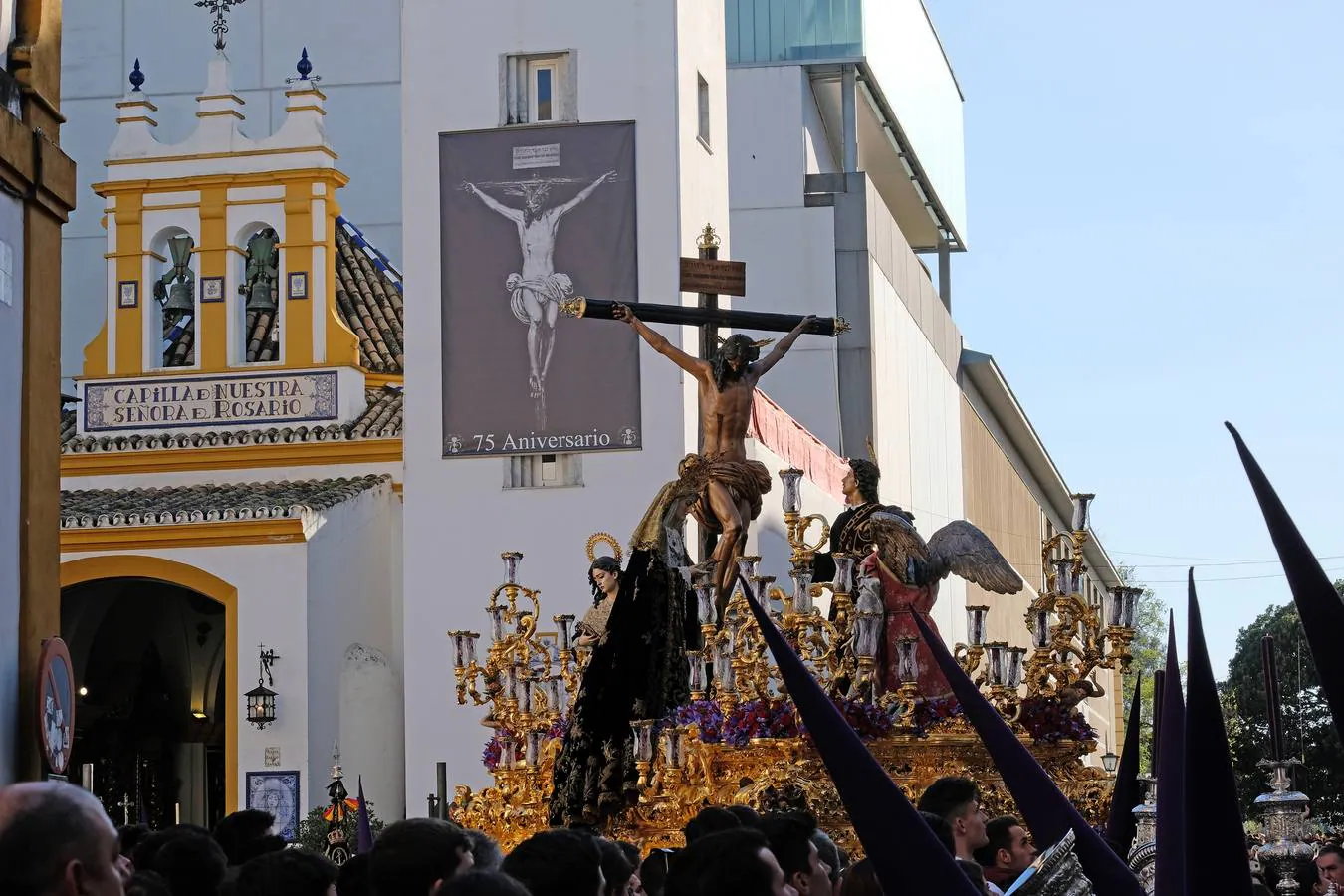 En fotos, el Cristo de las Aguas celebra este Lunes Santo el 75º aniversario de su bendición - Semana Santa de Sevilla 2018
