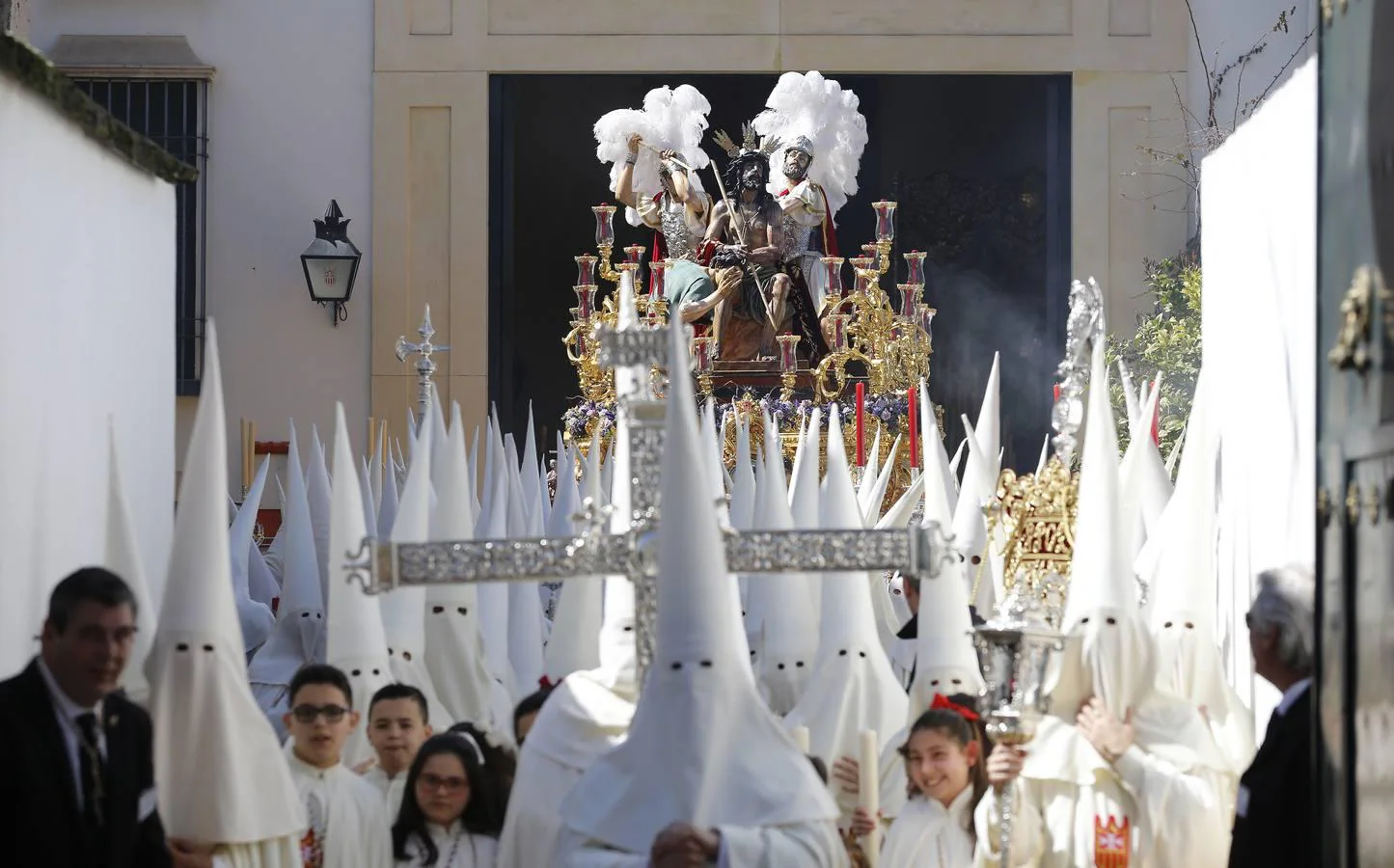 En fotos, el discurrir de la hermandad de la Merced por Córdoba