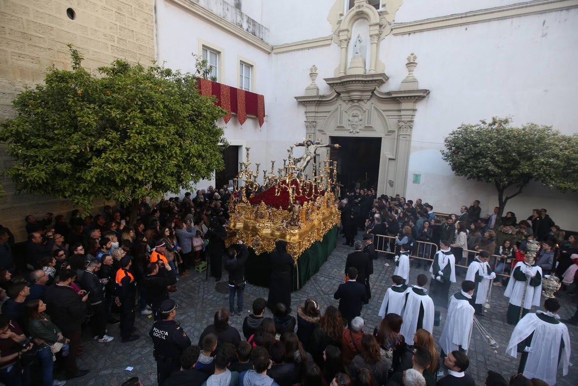 FOTOS: Veracruz el Lunes Santo en la Semana Santa de Cádiz 2018