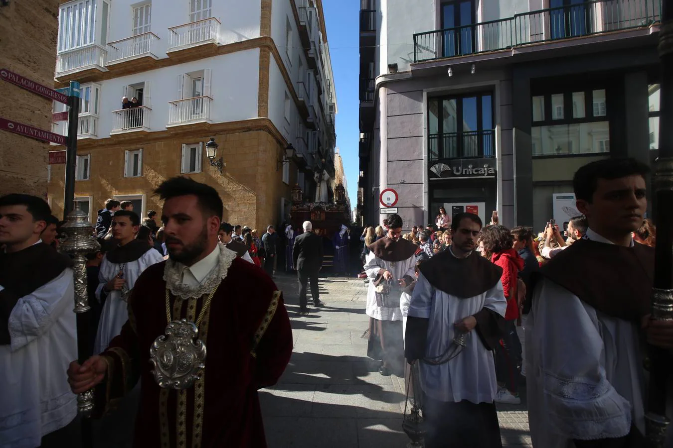 FOTOS: El Nazareno del Amor en la Semana Santa de Cádiz 2018