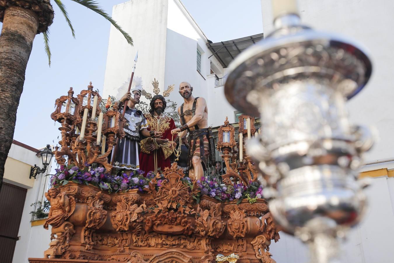 En fotos, el popular cortejo del Prendimiento en la Semana Santa de Córdoba 2018